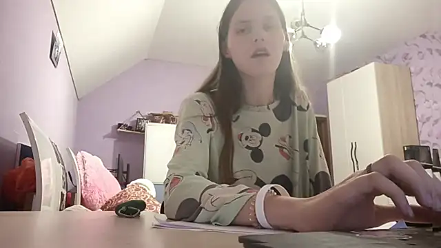 TabithaKorey – Naživo XXX chat
