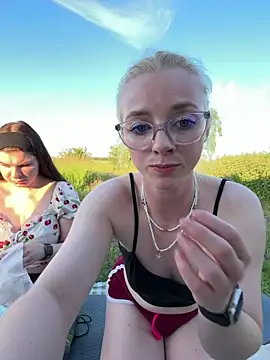 LinaLeana – Naživo XXX chat