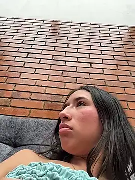 LilyRossi_'s Live XXX Chat