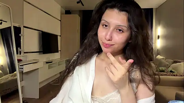 Alicekitty67 – Naživo XXX chat