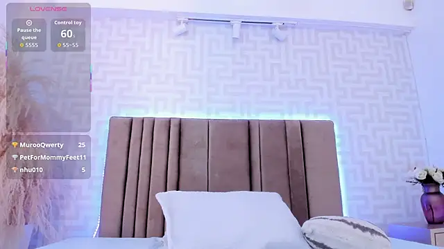 naishaa_ – Naživo XXX chat