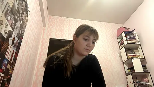 JanineThielman – Naživo XXX chat