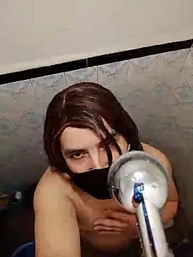 banouti28 – Naživo XXX chat