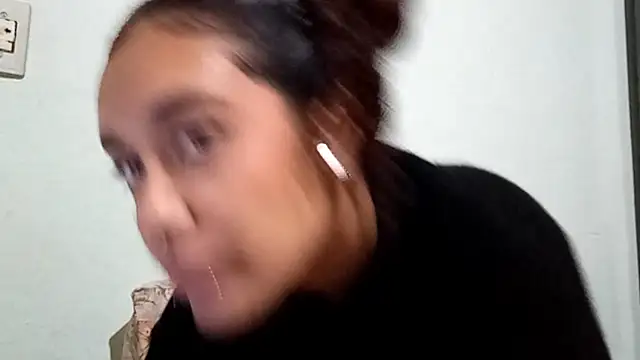 RosannMecardo – Naživo XXX chat