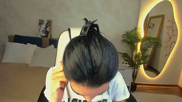 YukiLuna_ – Naživo XXX chat