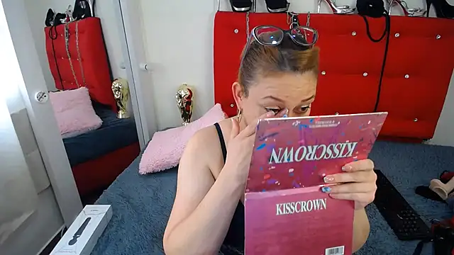 yummyass25 – Naživo XXX chat