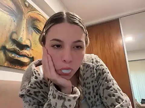 Alexxa_parkerr – Naživo XXX chat