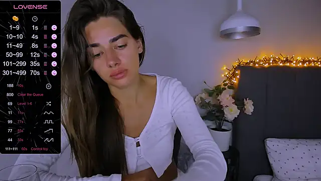 Marta--jess – Naživo XXX chat