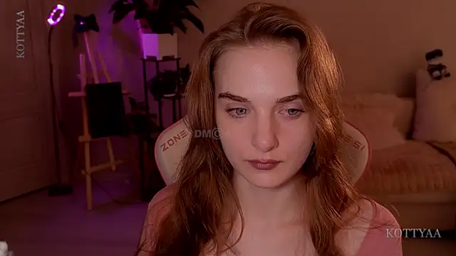 -Kottyaa- – Naživo XXX chat