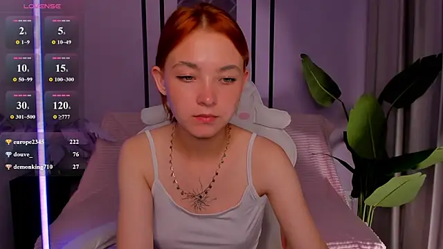 New_Web_Girl – Naživo XXX chat