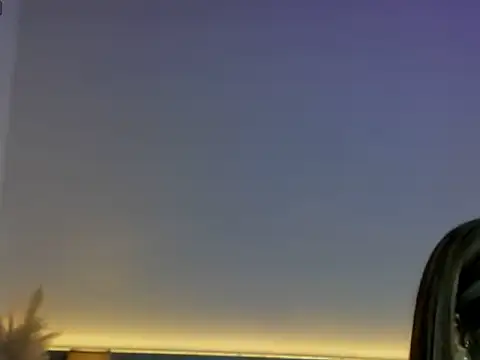 ZarahFoxx – Naživo XXX chat