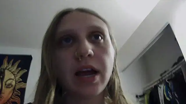 BunnyHooppss – Naživo XXX chat
