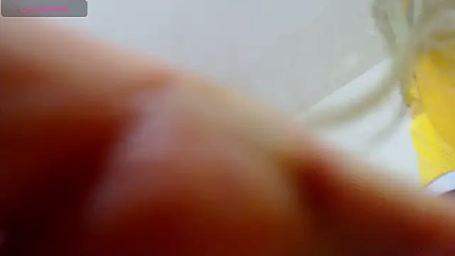 Amy_mur – Naživo XXX chat