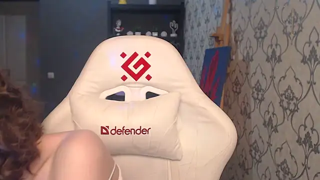 FascinatingEyess – Naživo XXX chat
