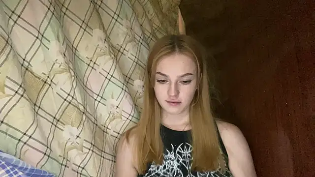 EvaKapnist – Naživo XXX chat