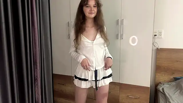 Ela_Wish – Naživo XXX chat
