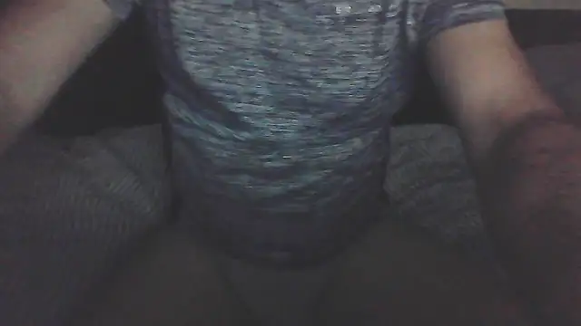 Uomo7744 – Naživo XXX chat