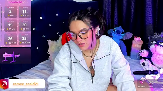 EsmeCaldwel – Naživo XXX chat