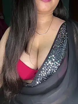 Naughty_pooja44 – Naživo XXX chat
