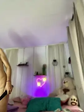 Ariel_Femboy_ – Naživo XXX chat