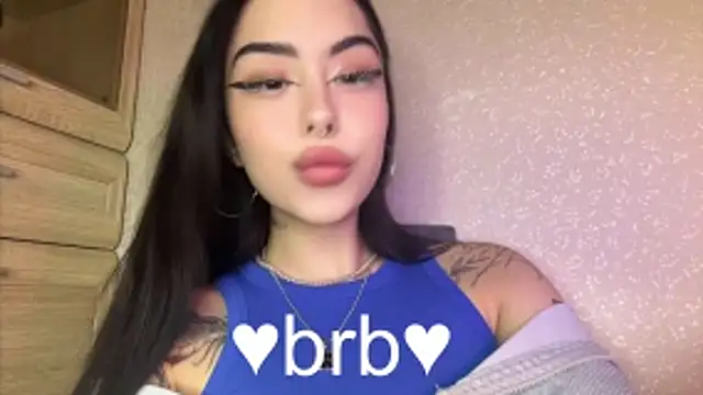 baby__kim – Naživo XXX chat