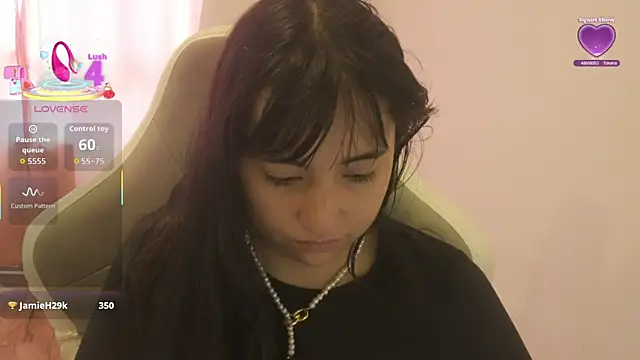 EmmitaGarcia – Naživo XXX chat