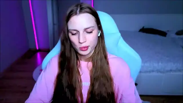 StellaLawless – Naživo XXX chat