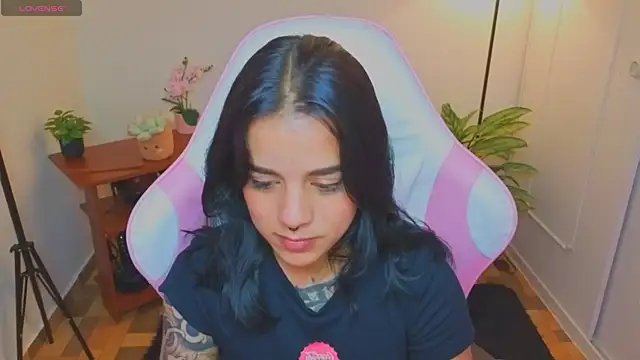 Nicole_Foxx_ – Naživo XXX chat
