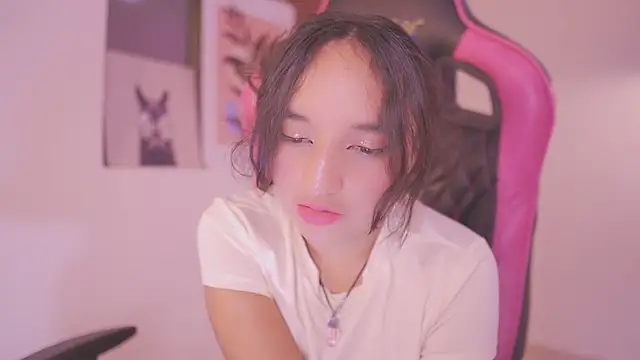 _emily_jonexs – Naživo XXX chat