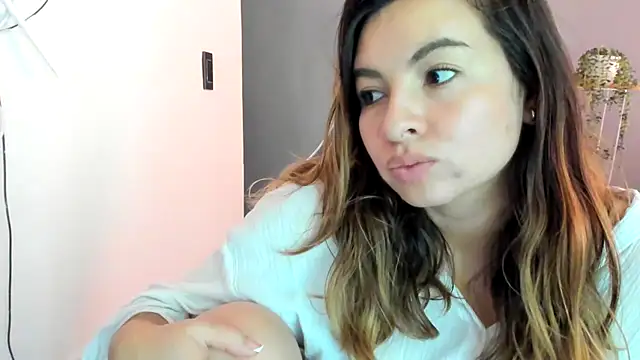 __Emma__11__Lecat_ – Naživo XXX chat