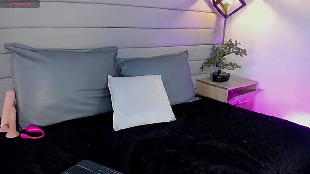 Miia_ferrarii – Naživo XXX chat