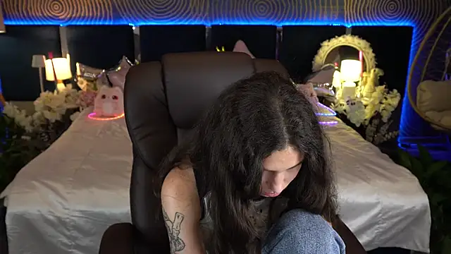 BabyFlowerr – Naživo XXX chat