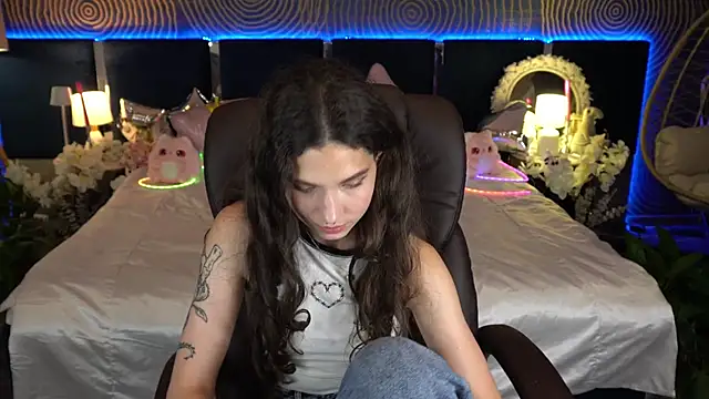 BabyFlowerr – Naživo XXX chat