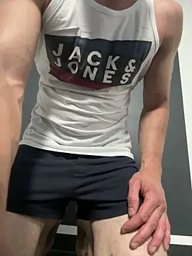 Bumbastic6Pack – Naživo XXX chat