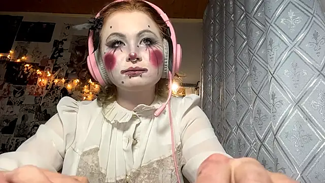 LiIIAry – Naživo XXX chat