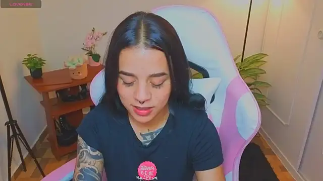 Nicole_Foxx_ – Naživo XXX chat