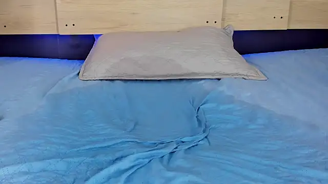 GrettaRouse – Naživo XXX chat