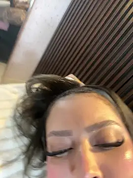 GenesisBlaze – Naživo XXX chat
