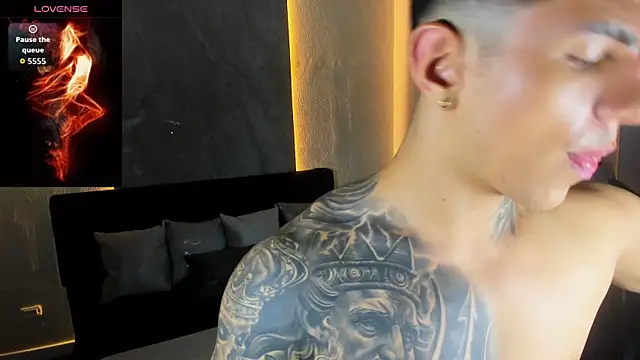 SalvatoreDmore – Naživo XXX chat