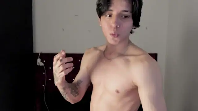 Angel_Miguel_1 – Naživo XXX chat