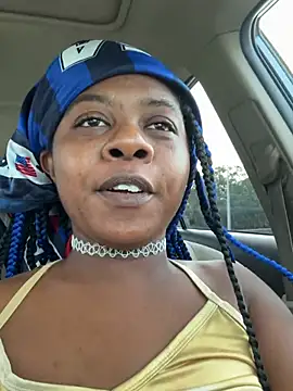 Ebony_Queeen – Naživo XXX chat