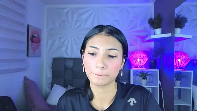 Perlaa_moon_ – Naživo XXX chat