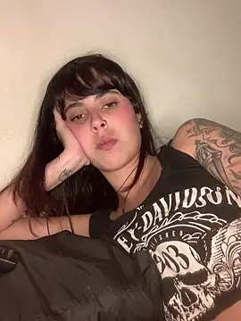ninapellegrini17 – Naživo XXX chat
