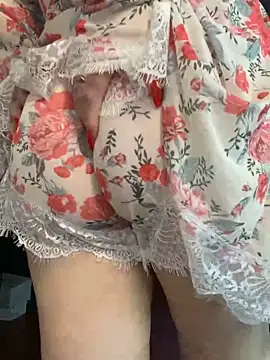 Sweet-blonde – Naživo XXX chat
