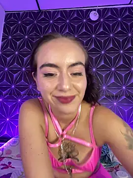 MelanyyJhonson15 – Naživo XXX chat