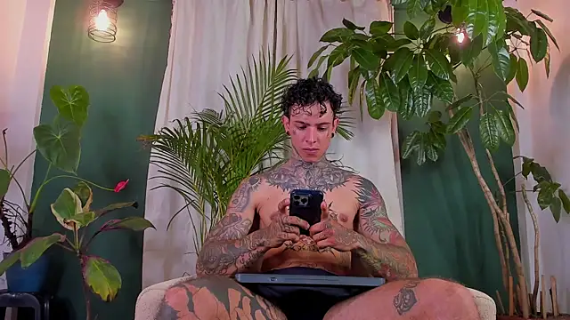 Aron_ford – Naživo XXX chat