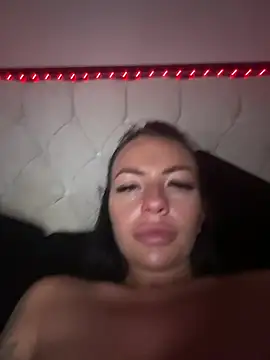 BELLABLACKXUK – Naživo XXX chat