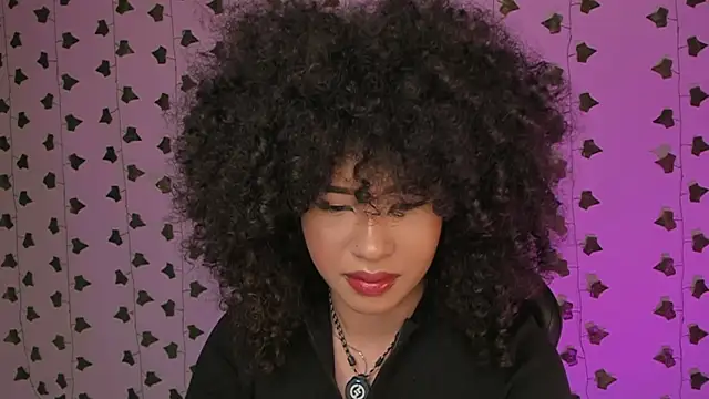 Liaaa_1 – Naživo XXX chat