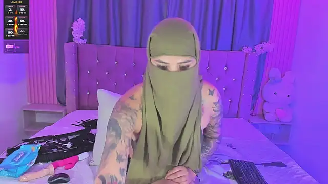 Nayla-Mouna – Naživo XXX chat