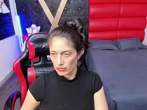 AnnyMilet_ – Naživo XXX chat